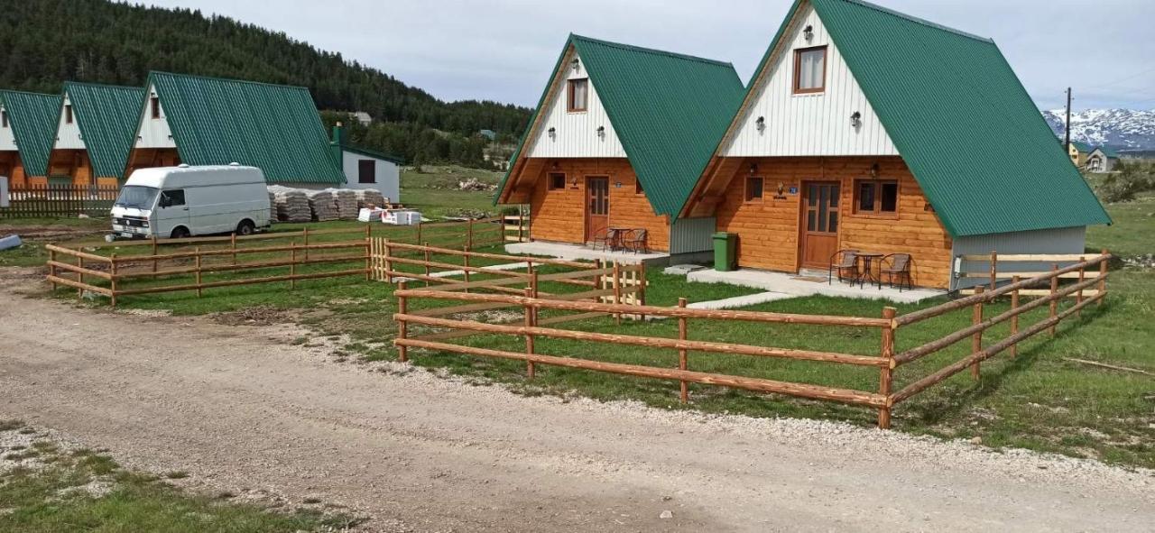 Family Houses Pleme Žabljak Kültér fotó